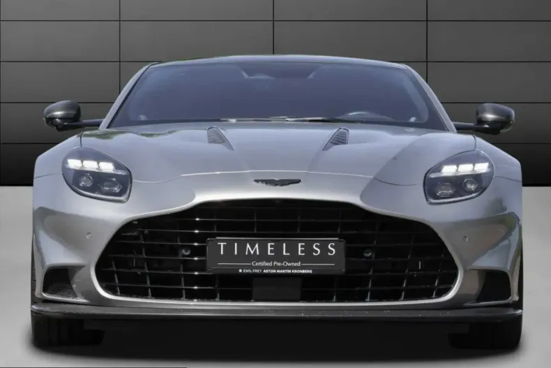 Aston Martin Vanquish din 2025 cu 5.999 km - oferta AST223167 - foto 3