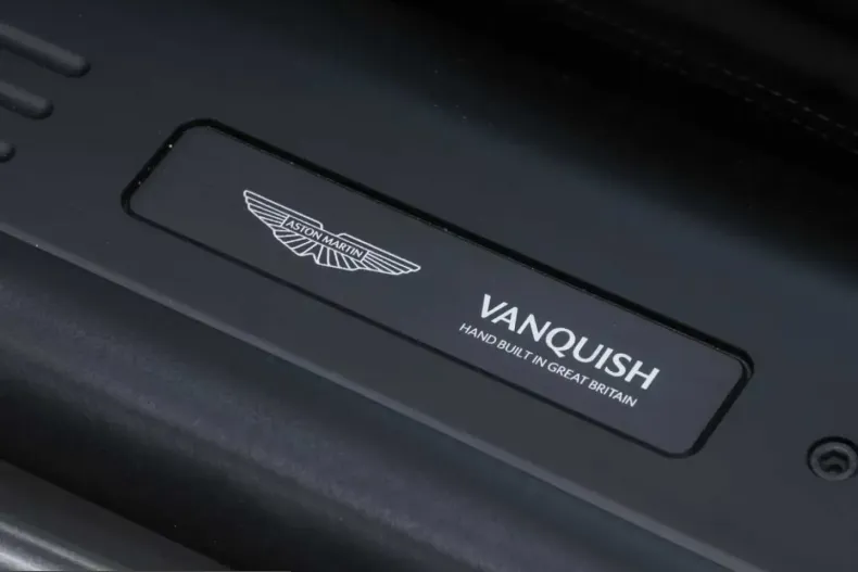 Aston Martin Vanquish din 2025 cu 5.999 km - oferta AST223167 - foto 20