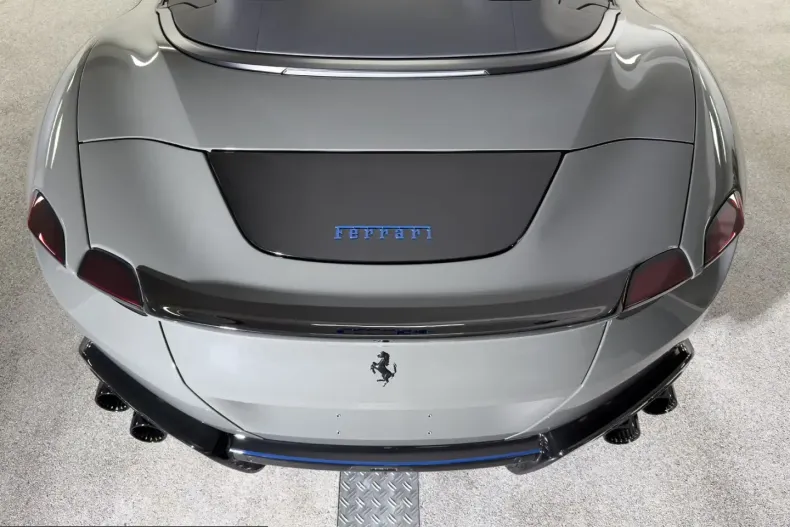 Ferrari Roma din 2025 cu 1.960 km - oferta FER223173 - foto 10