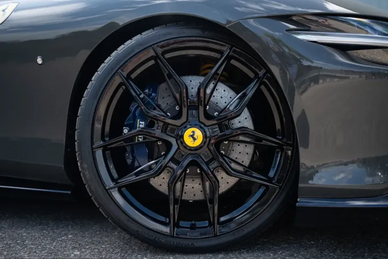 Ferrari Roma din 2025 cu 1.960 km - oferta FER223173 - foto 29