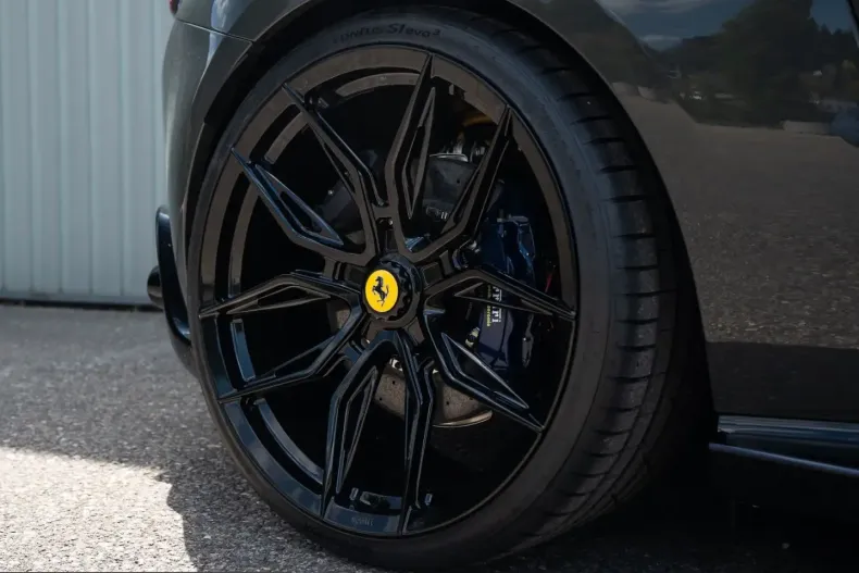 Ferrari Roma din 2025 cu 1.960 km - oferta FER223173 - foto 43