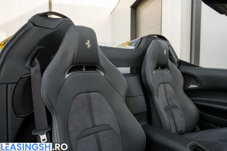 Ferrari SF90 din 2024 cu 1.522 km - oferta FER223174 - foto 4
