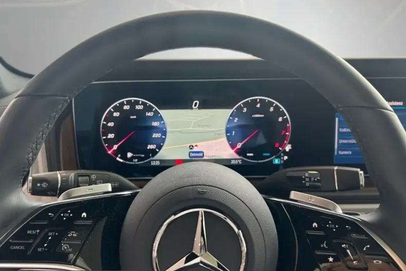 Mercedes-Benz G 500 (Clasa G) din 2025 cu 25.249 km - oferta MER223178 - foto 16