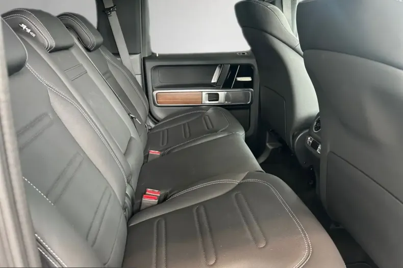 Mercedes-Benz G 500 (Clasa G) din 2025 cu 25.249 km - oferta MER223178 - foto 20
