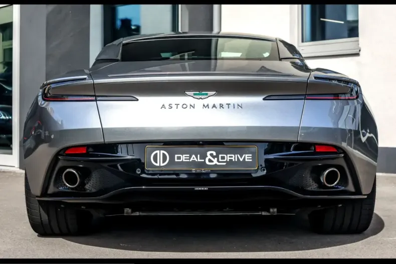 Aston Martin DB12 din 2024 cu 4.650 km - oferta AST223179 - foto 4