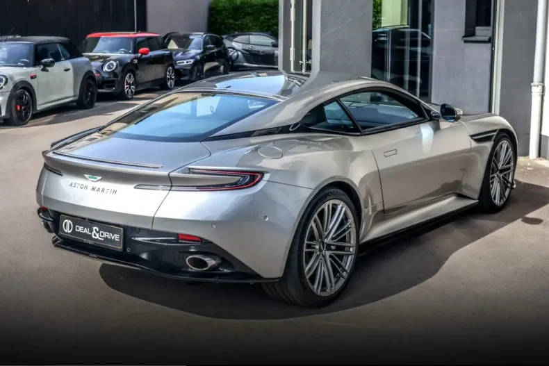 Aston Martin DB12 din 2024 cu 4.650 km - oferta AST223179 - foto 7