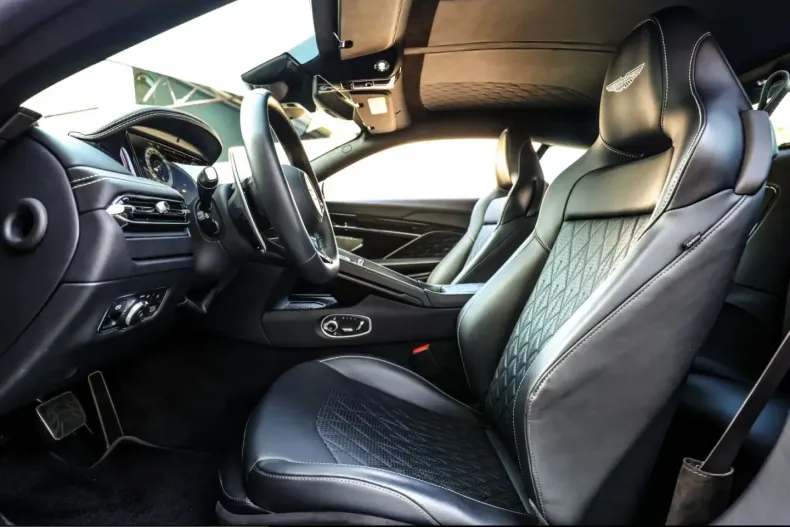 Aston Martin DB12 din 2024 cu 4.650 km - oferta AST223179 - foto 11