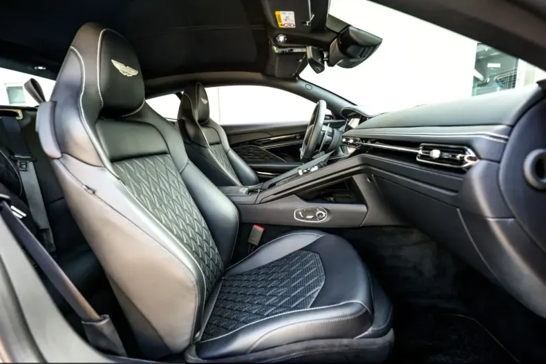 Aston Martin DB12 din 2024 cu 4.650 km - oferta AST223179 - foto 14