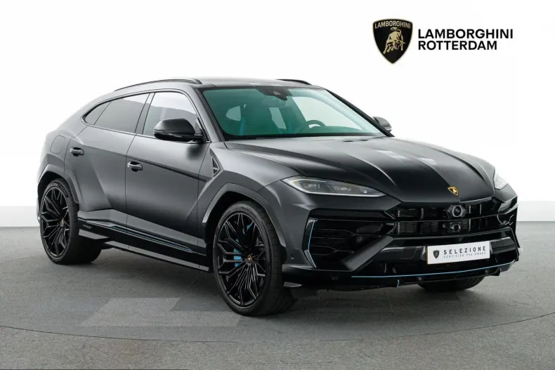 Lamborghini Urus din 2025 cu 7.400 km - oferta LAM223182 - foto 1