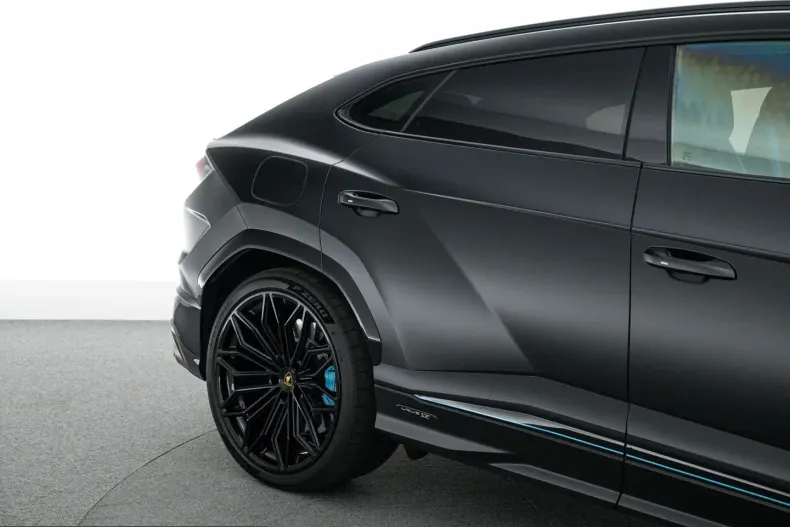 Lamborghini Urus din 2025 cu 7.400 km - oferta LAM223182 - foto 49