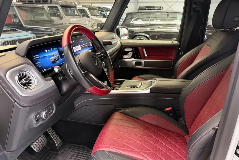 Mercedes-Benz G 500 (Clasa G) din 2024 cu 2.980 km - oferta MER223183 - foto 2