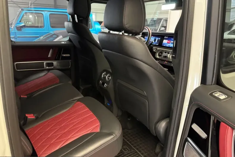 Mercedes-Benz G 500 (Clasa G) din 2024 cu 2.980 km - oferta MER223183 - foto 5