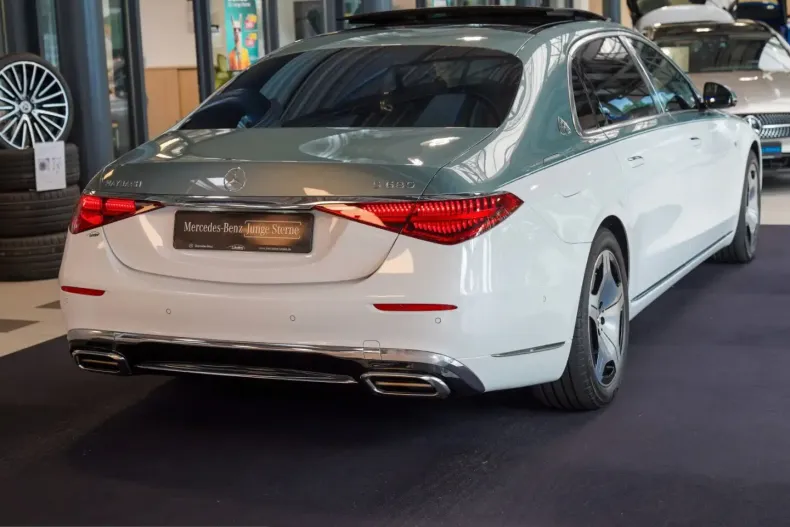 Mercedes-Benz S 680 (Clasa S) din 2024 cu 27.996 km - oferta MER223185 - foto 6