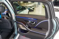 Mercedes-Benz S 680 (Clasa S) din 2024 cu 27.996 km - oferta MER223185 - foto 17