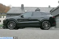 Porsche Cayenne din 2025 cu 12.300 km - oferta POR223188 - foto 3