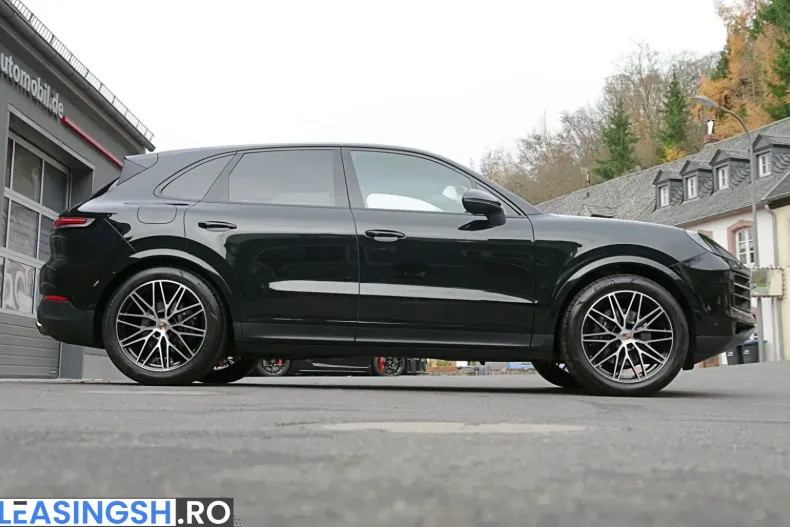 Porsche Cayenne din 2025 cu 12.300 km - oferta POR223188 - foto 20