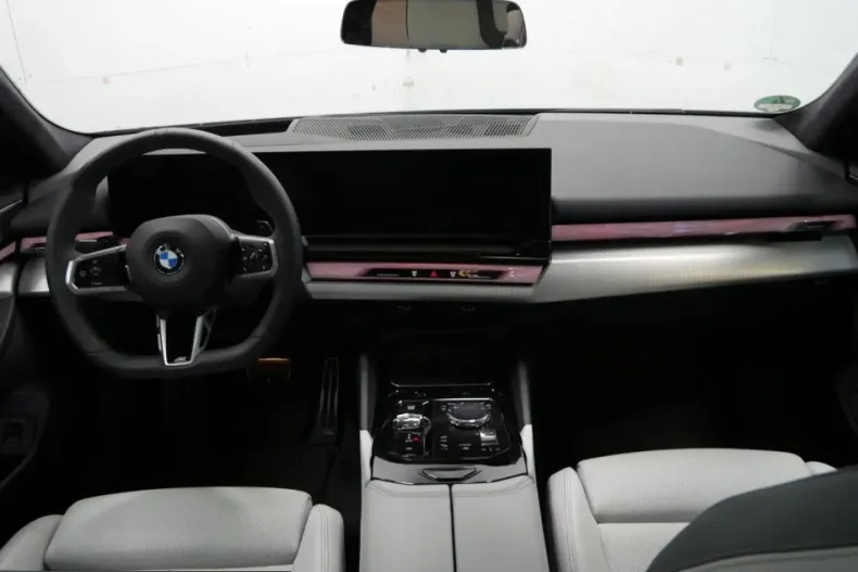 BMW 540 (Seria 5) din 2025 cu 12.741 km - oferta BMW223191 - foto 7