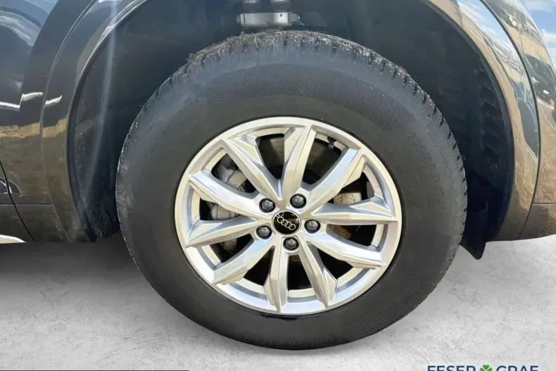 Audi Q5 din 2025 cu 12.400 km - oferta AUD223192 - foto 3