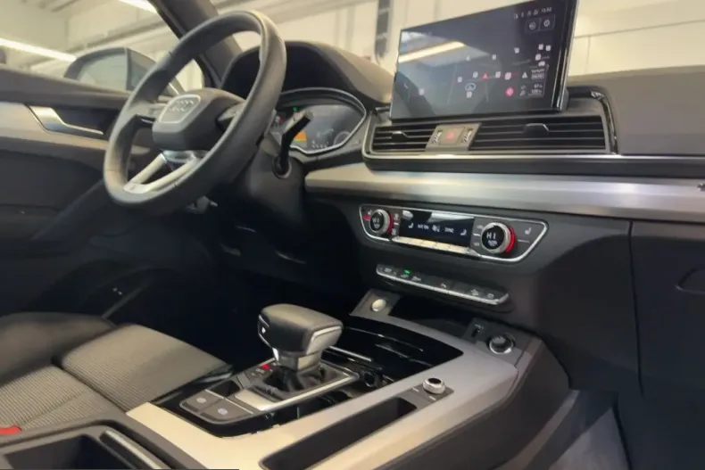 Audi Q5 din 2023 cu 40.741 km - oferta AUD223194 - foto 11