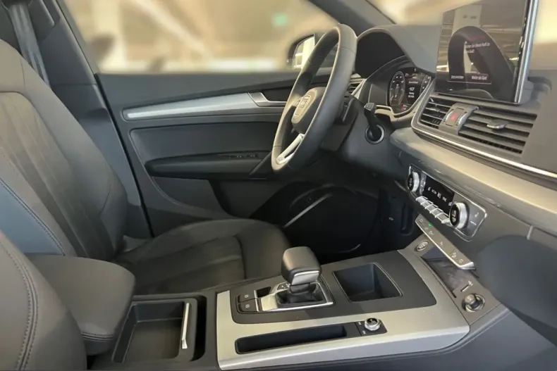 Audi Q5 din 2023 cu 39.121 km - oferta AUD223195 - foto 13