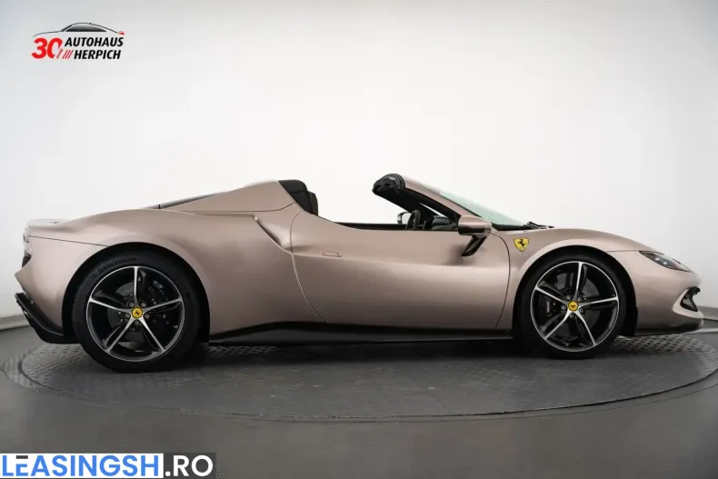 Ferrari 296 GTS din 2024 cu 1.039 km - oferta FER223202 - foto 6