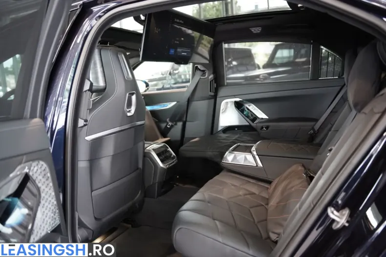BMW i7 (Seria 7) din 2025 cu 9.900 km - oferta BMW223204 - foto 33