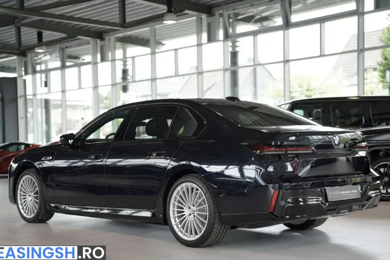 BMW i7 (Seria 7) din 2025 cu 9.900 km - oferta BMW223204 - foto 40