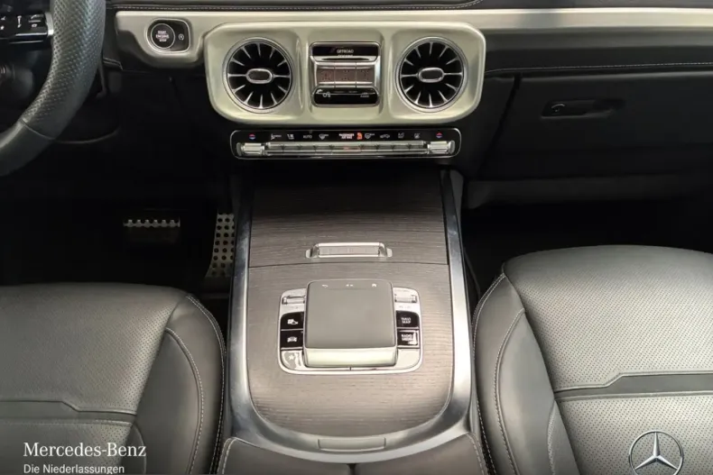 Mercedes-Benz G 63 AMG (Clasa G) din 2024 cu 12.241 km - oferta MER223205 - foto 10