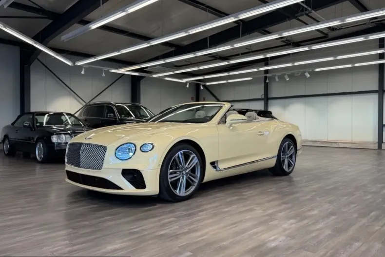 Bentley Continental GTC din 2024 cu 19.500 km - oferta BEN223217 - foto 1