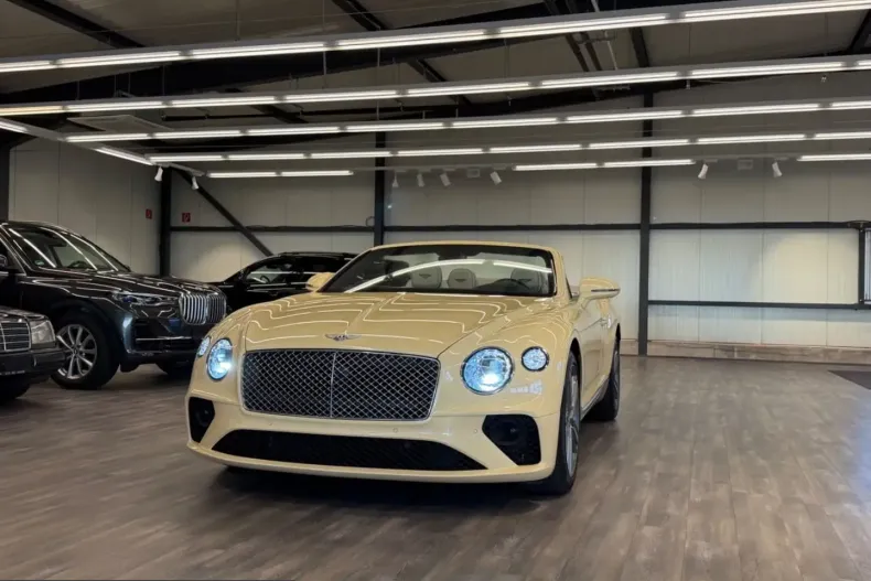 Bentley Continental GTC din 2024 cu 19.500 km - oferta BEN223217 - foto 2