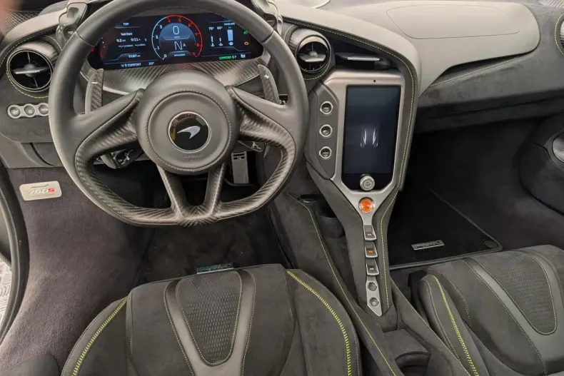 McLaren 750S din 2025 cu 9.999 km - oferta MCL223219 - foto 3