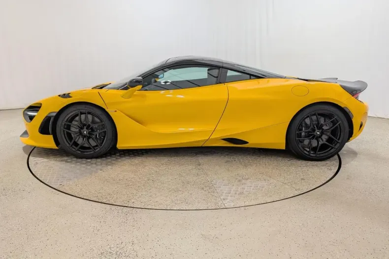 McLaren 750S din 2025 cu 9.999 km - oferta MCL223219 - foto 5