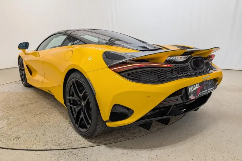 McLaren 750S din 2025 cu 9.999 km - oferta MCL223219 - foto 7
