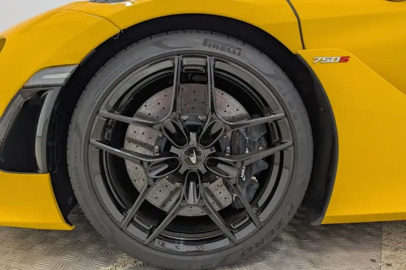 McLaren 750S din 2025 cu 9.999 km - oferta MCL223219 - foto 11