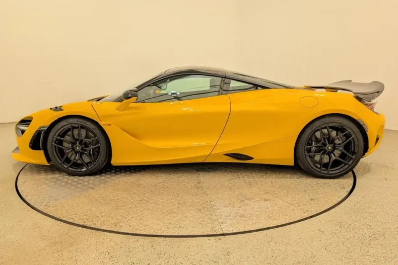 McLaren 750S din 2025 cu 9.999 km - oferta MCL223219 - foto 19