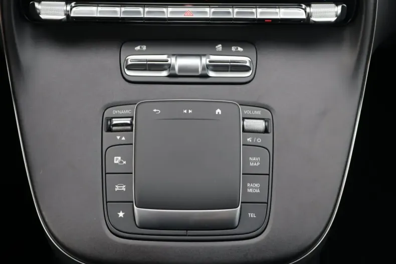 Mercedes-Benz V 300 (Clasa V) din 2024 cu 8.776 km - oferta MER223226 - foto 18