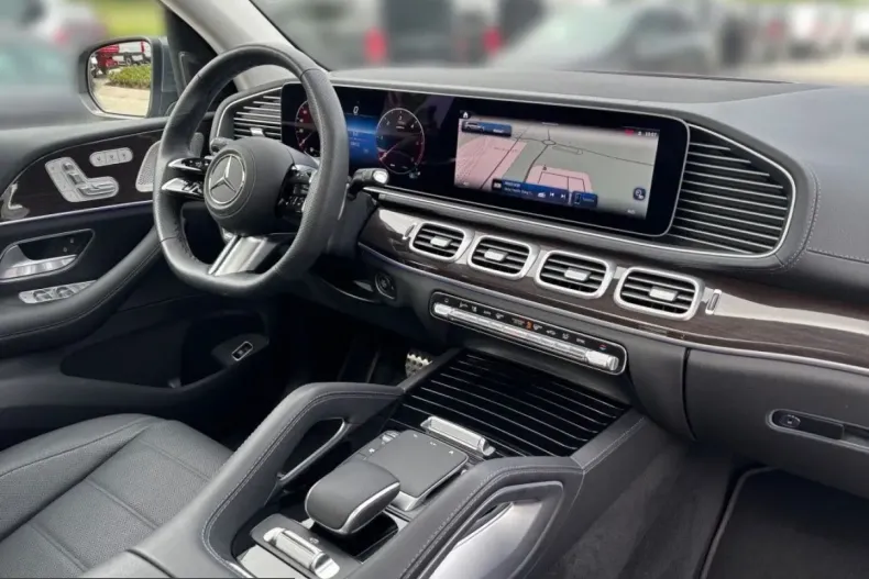 Mercedes-Benz GLS 350 (Clasa GLS) din 2025 cu 28.506 km - oferta MER223227 - foto 10
