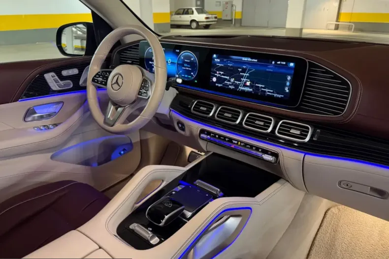 Mercedes-Benz GLS 600 (Clasa GLS) din 2024 cu 43.160 km - oferta MER223230 - foto 16