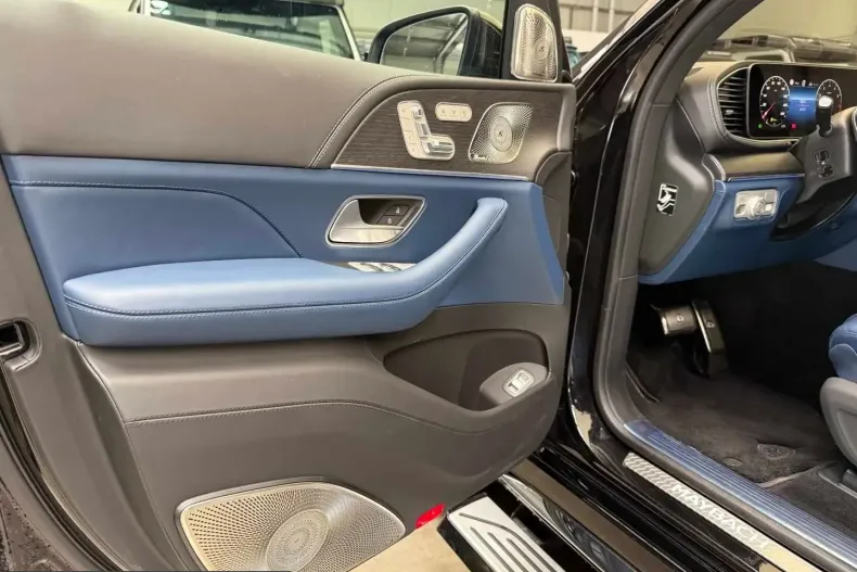 Mercedes-Benz GLS 600 (Clasa GLS) din 2025 cu 11.704 km - oferta MER223232 - foto 8