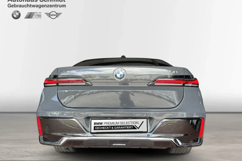 BMW 740 (Seria 7) din 2025 cu 27.788 km - oferta BMW223235 - foto 5