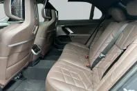 BMW 740 (Seria 7) din 2025 cu 27.788 km - oferta BMW223235 - foto 8