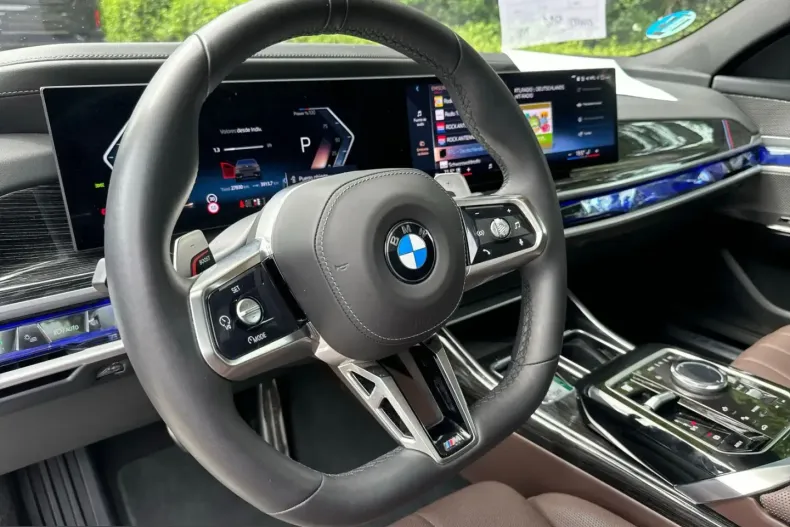 BMW 740 (Seria 7) din 2025 cu 27.788 km - oferta BMW223235 - foto 19