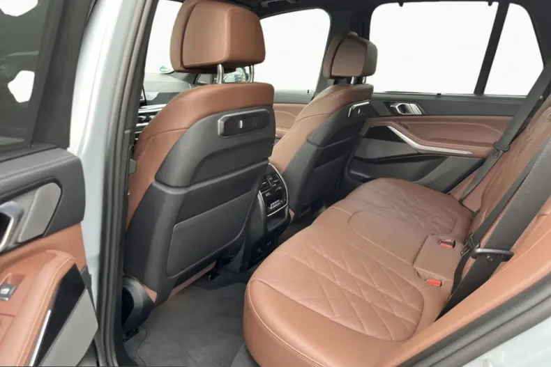 BMW X5 (Seria X) din 2025 cu 20.488 km - oferta BMW223241 - foto 14