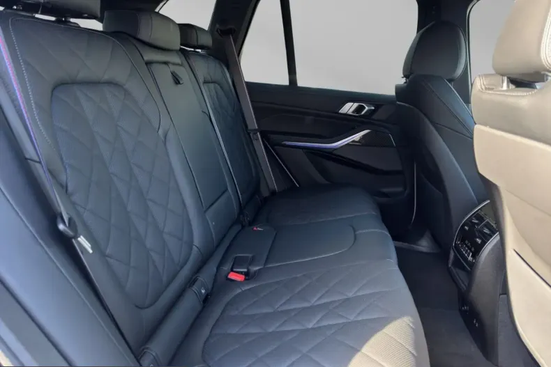 BMW X5 (Seria X) din 2025 cu 10.900 km - oferta BMW223252 - foto 13