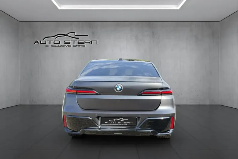 BMW 740 (Seria 7) din 2024 cu 40.000 km - oferta BMW223259 - foto 4