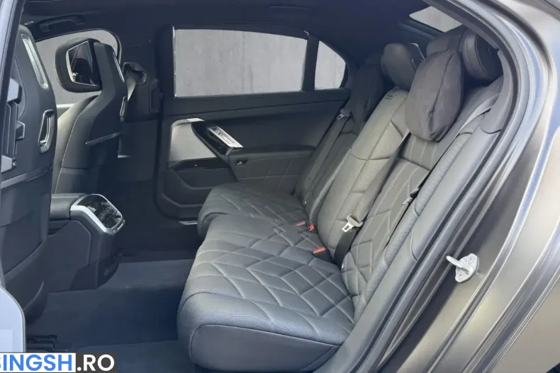 BMW 740 (Seria 7) din 2024 cu 40.000 km - oferta BMW223259 - foto 12