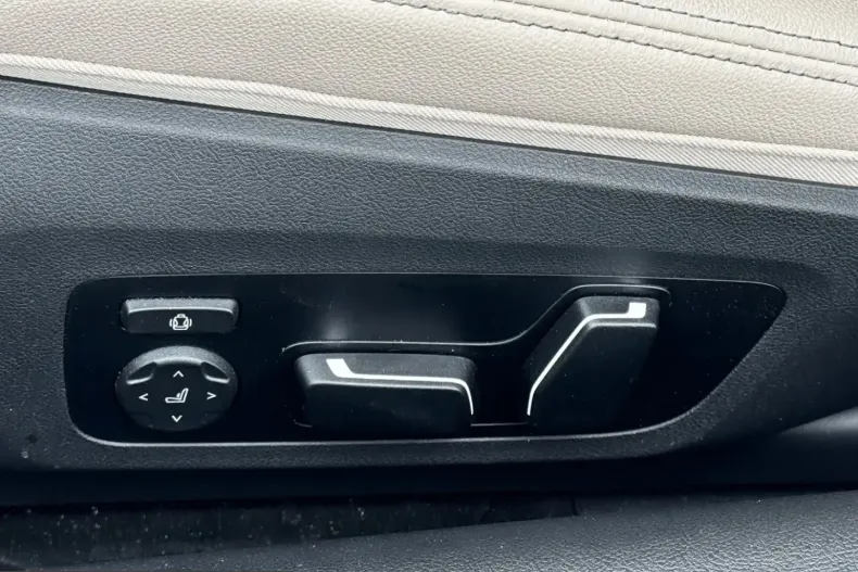 BMW 420d (Seria 4) din 2025 cu 5.999 km - oferta BMW223262 - foto 11
