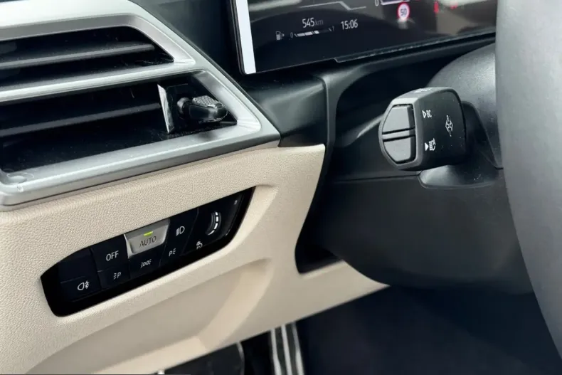 BMW 420d (Seria 4) din 2025 cu 5.999 km - oferta BMW223262 - foto 12