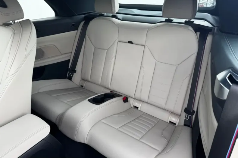 BMW 420d (Seria 4) din 2025 cu 5.999 km - oferta BMW223262 - foto 20