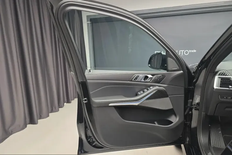 BMW X7 (Seria X) din 2024 cu 39.000 km - oferta BMW223263 - foto 8